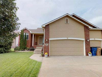 695 N Cottonwood, Benton, KS, 67017