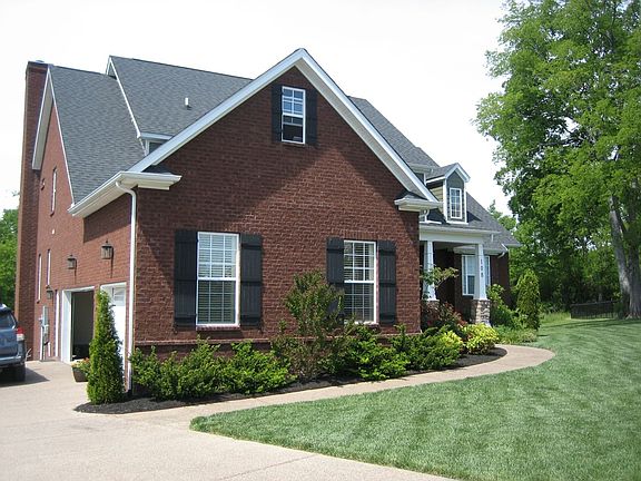 2nd image of 108 Stalbridge Ct