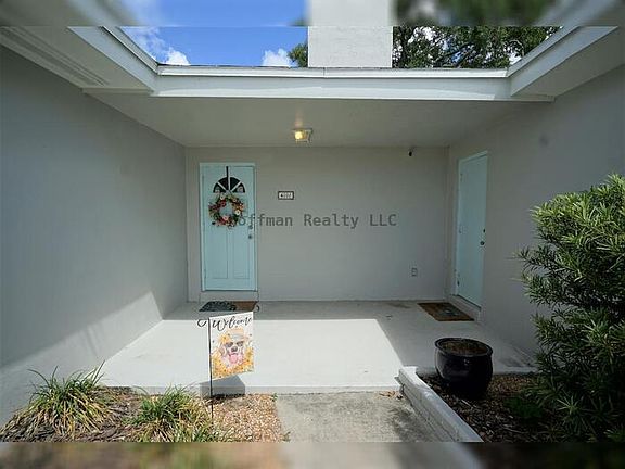 4th image of 4007 Overlook Dr NE