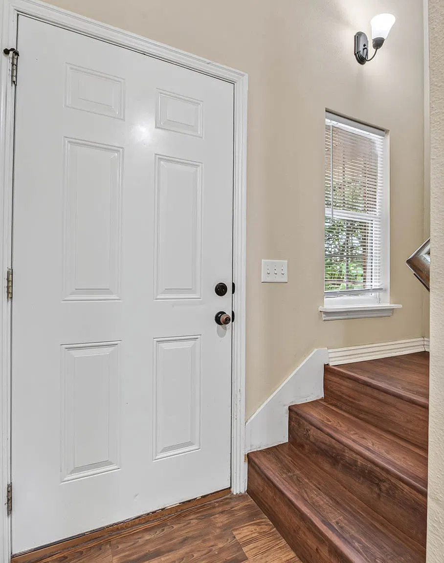 3 bed, 1207 sqft, $1,500 — Photo 3