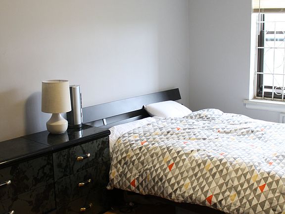 Large Bedroom
