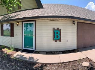 828 N Finney Way, Fort Cobb, OK 73038