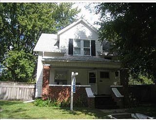 5th image of 1523 E Bowman St