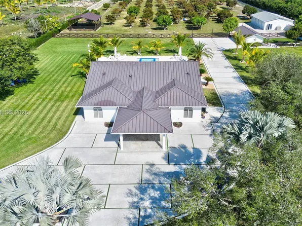 20407 SW 226th St, Miami, FL 33170