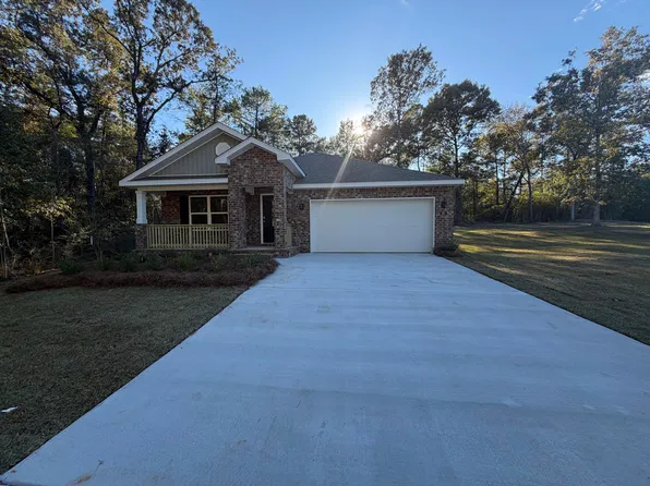 95 Oakwood Dr, Hattiesburg, MS 39402