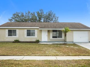 2396 Roxbury Cir, North Port, FL 34287