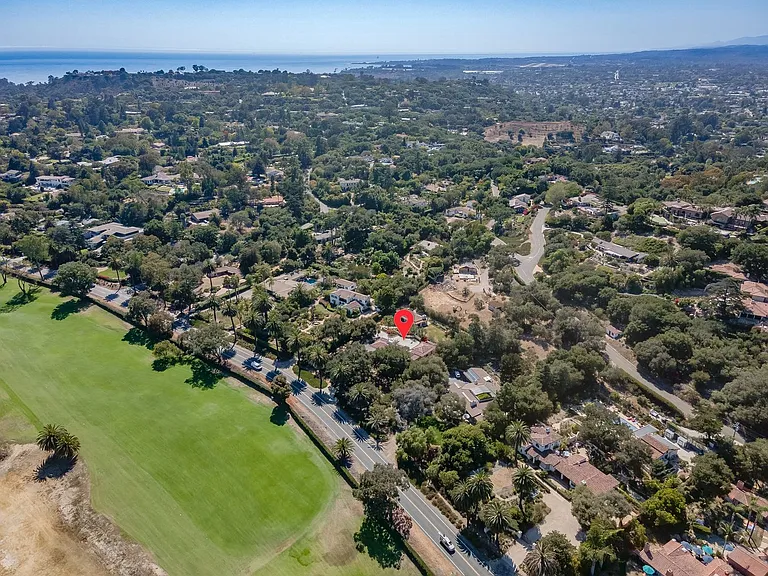 525 Las Palmas Dr — Photo 31