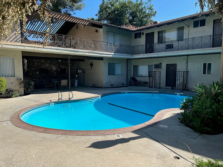 Northridge House — Photo 13