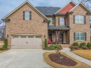 909 Devenger Rd, Greer, SC 29650