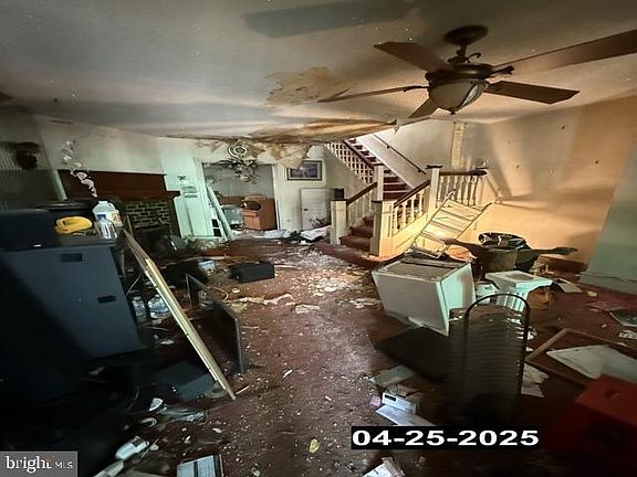 2nd image of 2329 W Tioga St