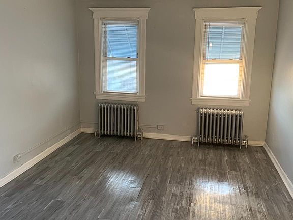 4th image of 21 N Raleigh Ave