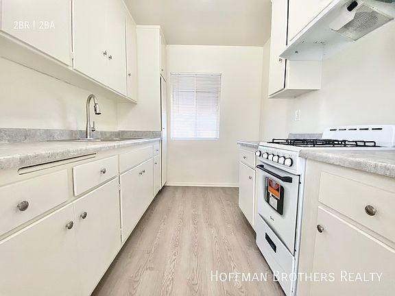 2nd image of 8341 Cedros Ave #4A