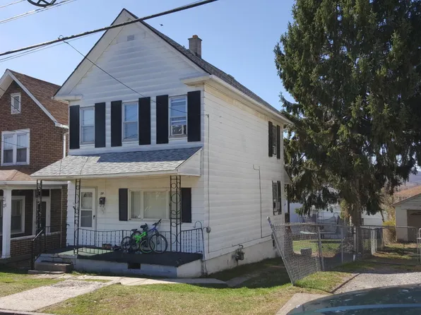 29 E Liberty St, Hanover Township, PA 18706