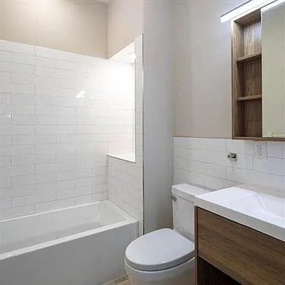 3200 Capri Dr #1 — Photo 7