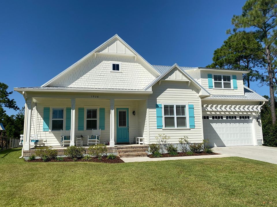 1928 Springwood Drive