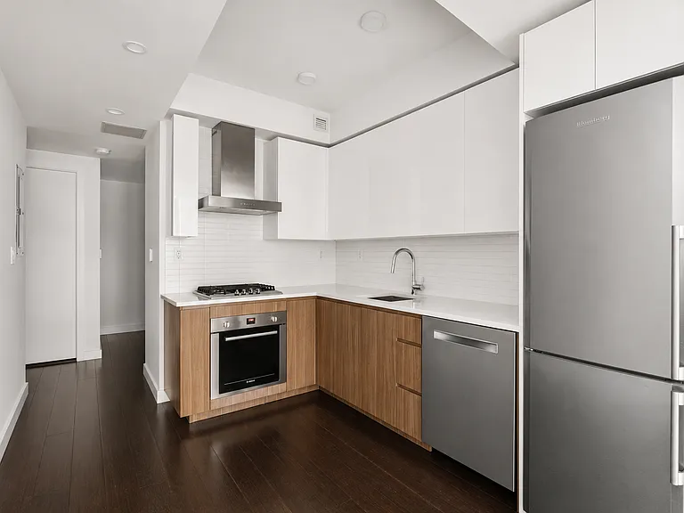 7 E 30th St #5B — Photo 5