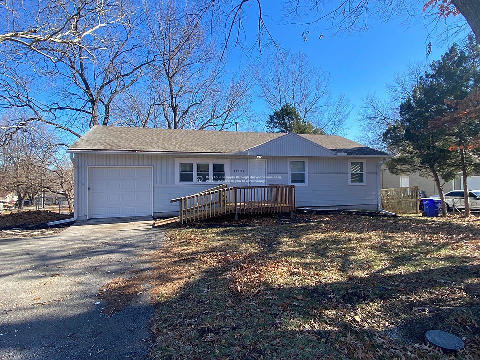 1st image of 11401 Herrick Ave