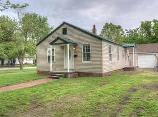 202 E 18th St, Baxter Springs, KS 66713