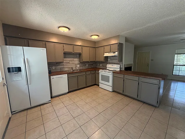 11101 Oak Branch Dr — Photo 27
