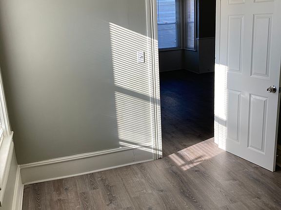 3rd image of 94 Snell St #2E