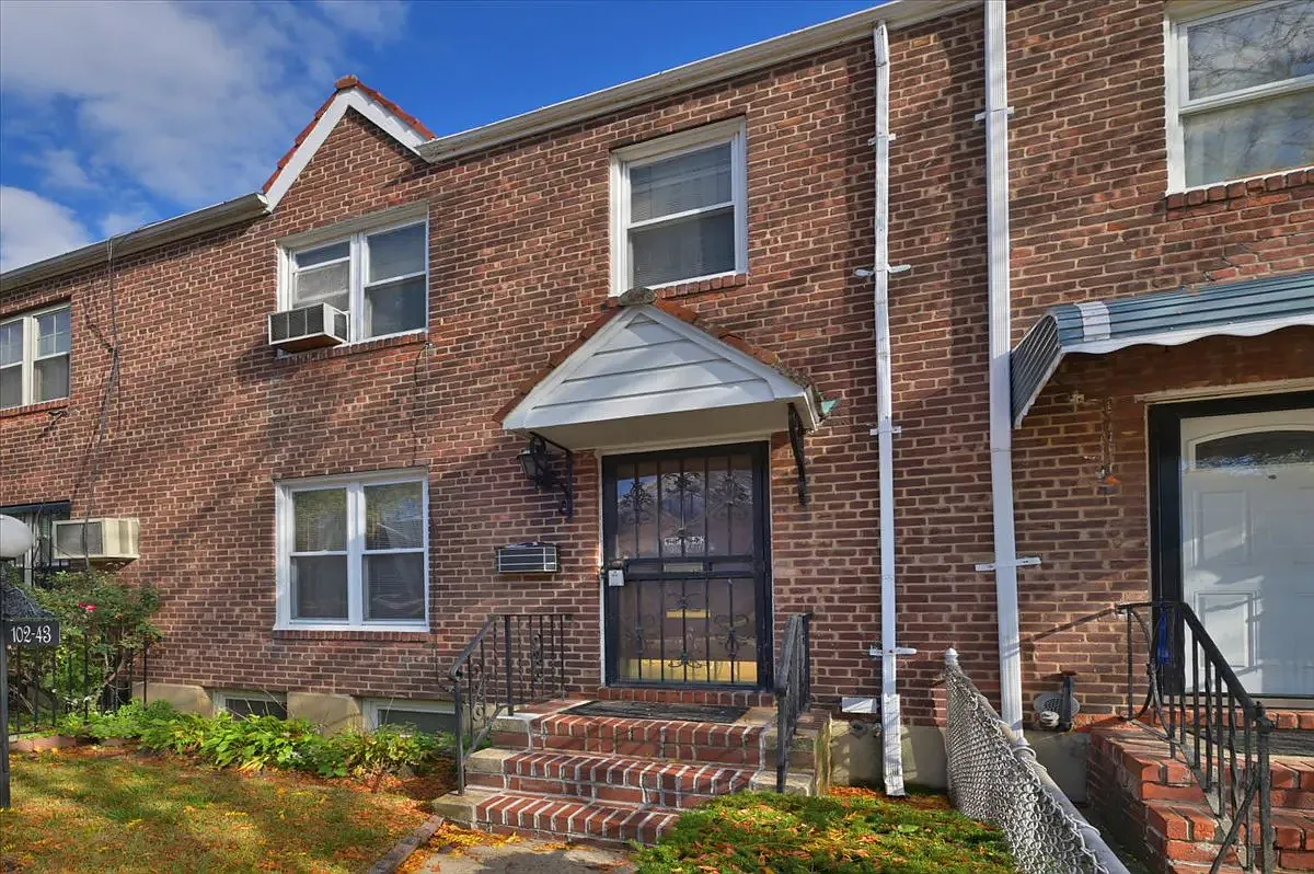 10243 183rd Pl photo 1