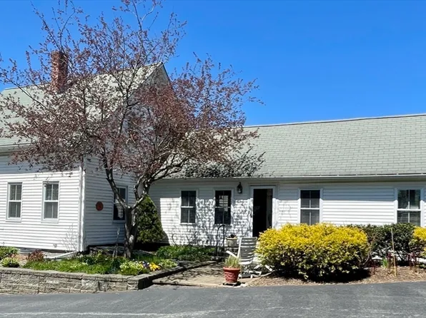 131 N Main St, Natick, MA 01760