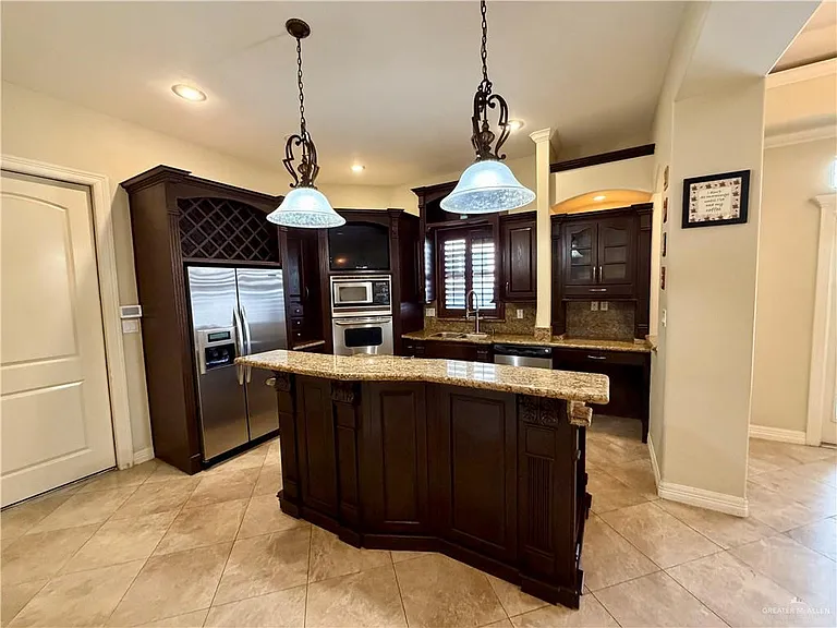 4101 Tyler Ave — Photo 8