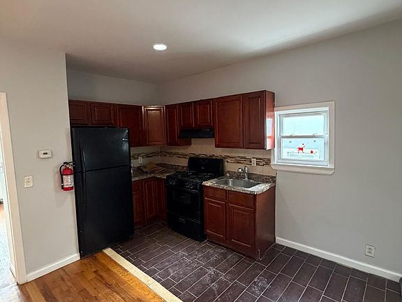 2nd image of 59 Geneva St #A