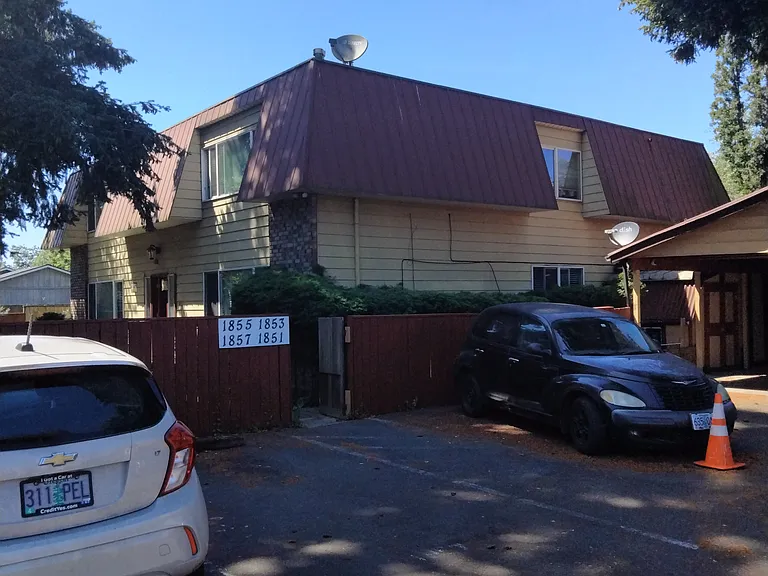 1851 SE 162nd Ave #4 — Photo 26