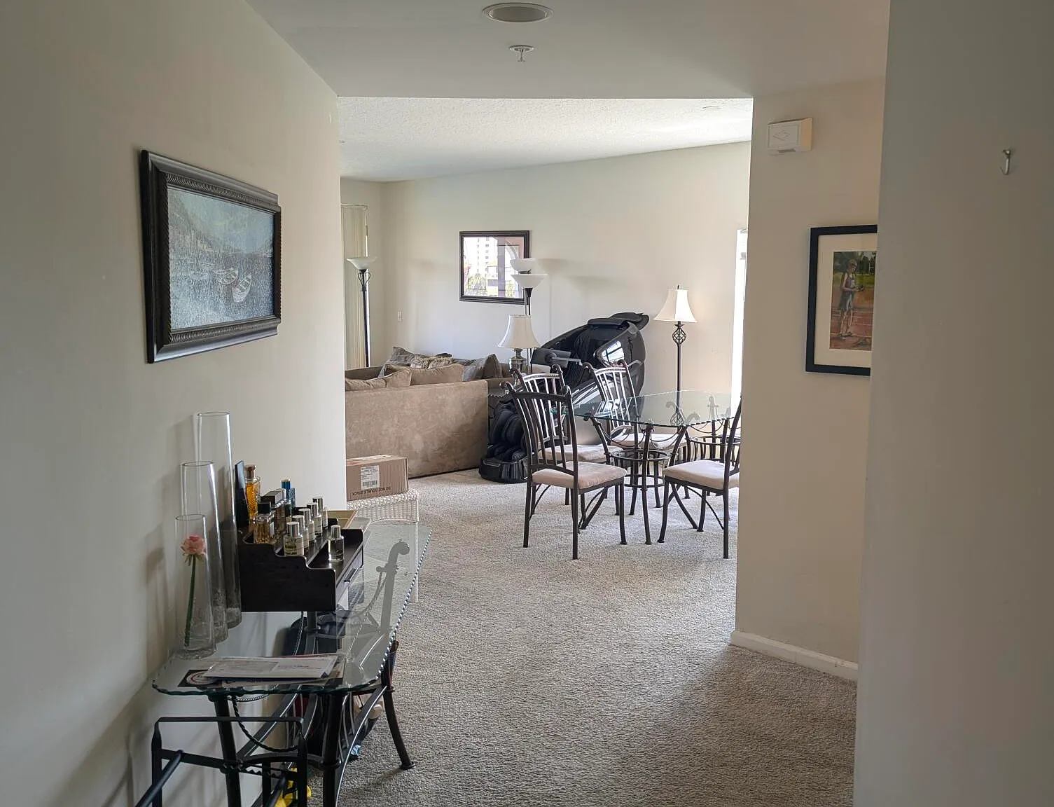 3 bed, 2.0 bath, 1446 sqft, $3,800 — Photo 3