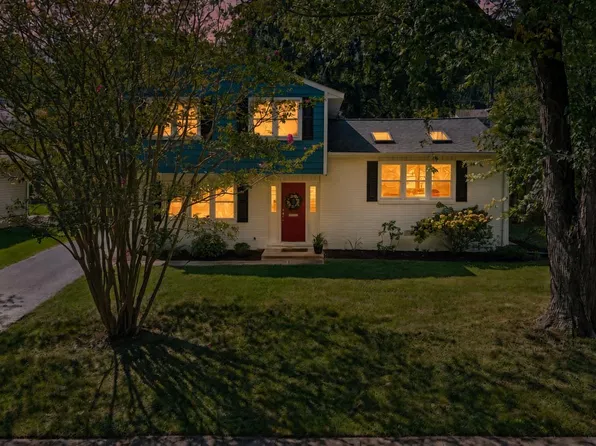 909 Beaverbank Cir, Baltimore, MD 21286