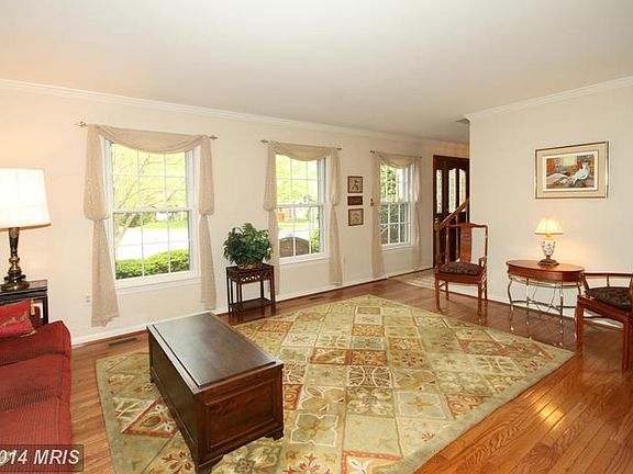 2nd image of 10063 Maclura Ct