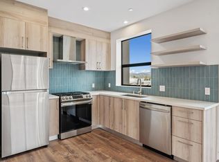 231 S Westlake Ave #302, Los Angeles, CA 90057