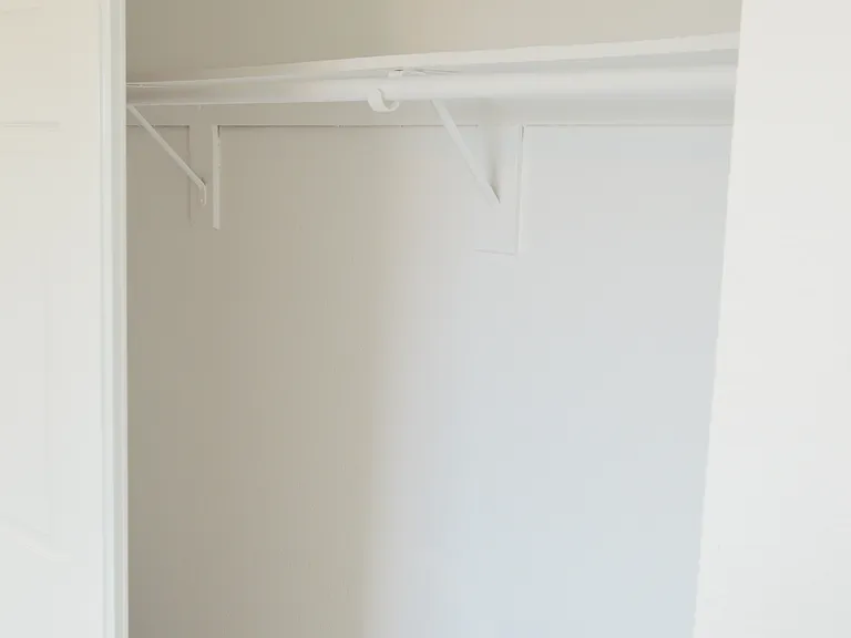 11968 York Ave #8 — Photo 30