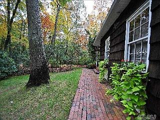 2nd image of 21 Oleander Dr