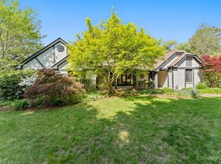 60 Elk Mountain Scenic Hwy, Asheville, NC 28804