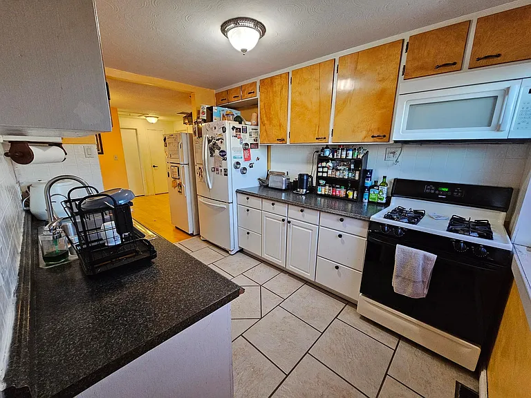 6896 Kidder Dr — Photo 6