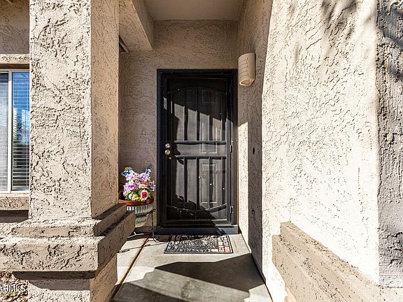 5th image of 25278 W PARKSIDE Lane S