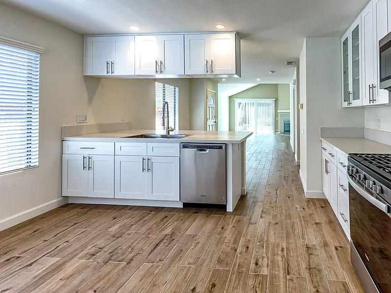 1507 Backbay Cir — Photo 2