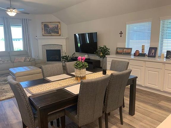 4th image of 2923 Starling Dr