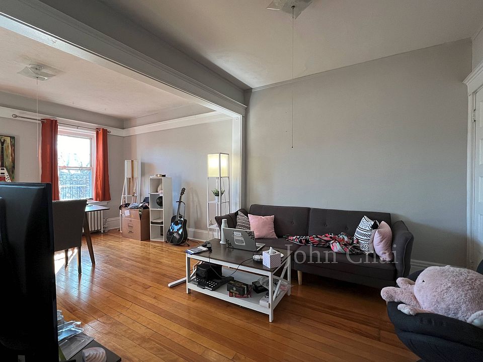 1st image of 225 South St #4