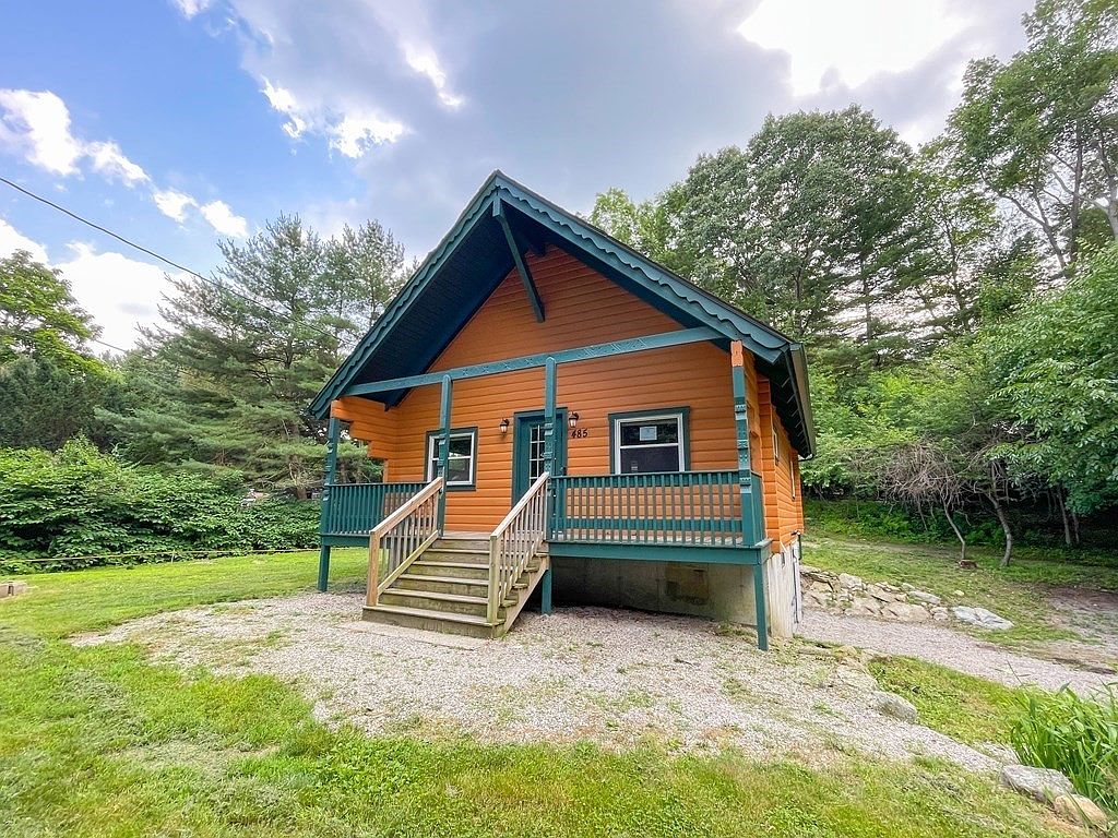 485 Elm St E, Raynham, MA 02767 Zillow