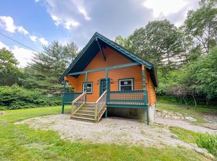 485 Elm St E, Raynham, MA 02767