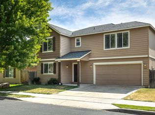 2936 SW Deschutes Dr, Redmond, OR 97756