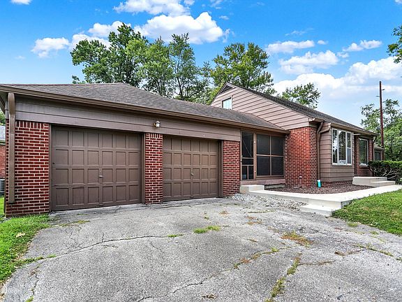 2nd image of 6070 Hillside Avenue West Dr