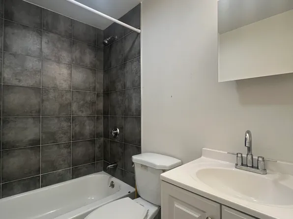 61 Fox St #2, Worcester, MA 01604