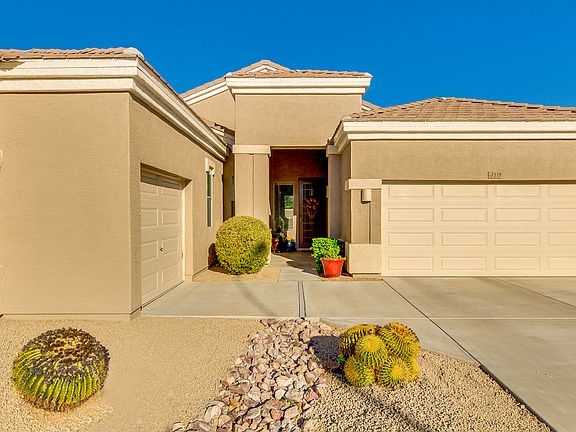 4th image of 2335 S Whetstone Pl