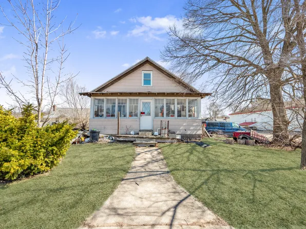 297 S Cass St, Morley, MI 49336