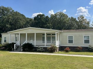 385 Embassy Dr, Summerville, SC 29483