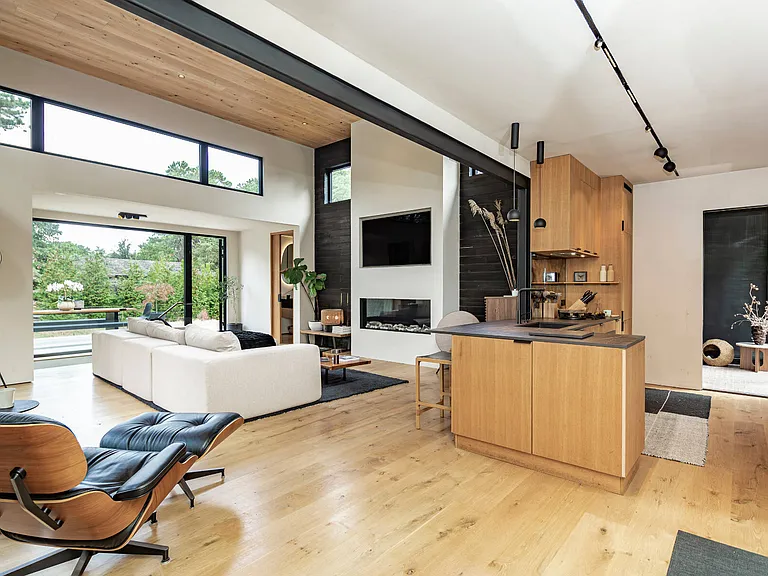 17 Bay View Ave — Photo 8